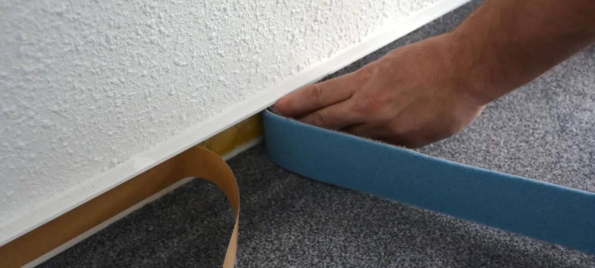 Jaką taśmę dwustronną wybrać do wykładziny i dywanu?